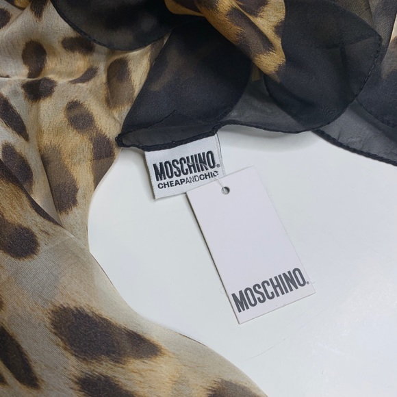 MOSCHINO 100% Silk Cheetah Print Scarf -  New - Picture 6 of 8
